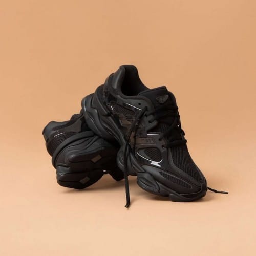 New Balance 9060 Gradient Pack Black