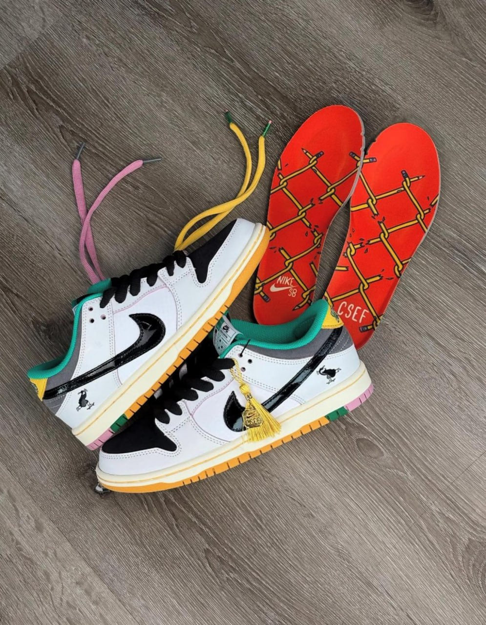 Nike SB Dunk Low CSEF
