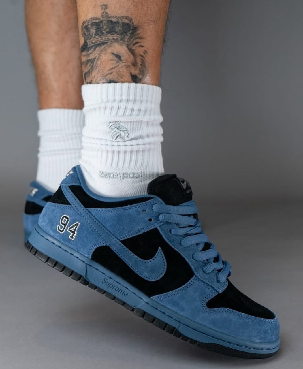 SB Dunk Low x Supreme Ocean Fog